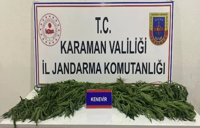Karaman’da Jandarmadan Geniş Çaplı Denetim: 41 Şahıs Yakalandı, Uyuşturucu ve Kaçak Malzeme Ele Geçirildi!