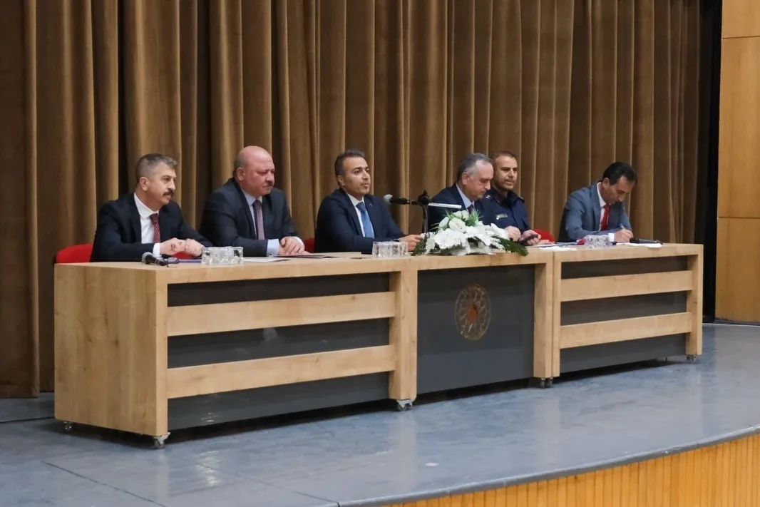 Karaman’da İkinci Dönem Öncesi Okul Güvenliği ve Tedbirler Masaya Yatırıldı