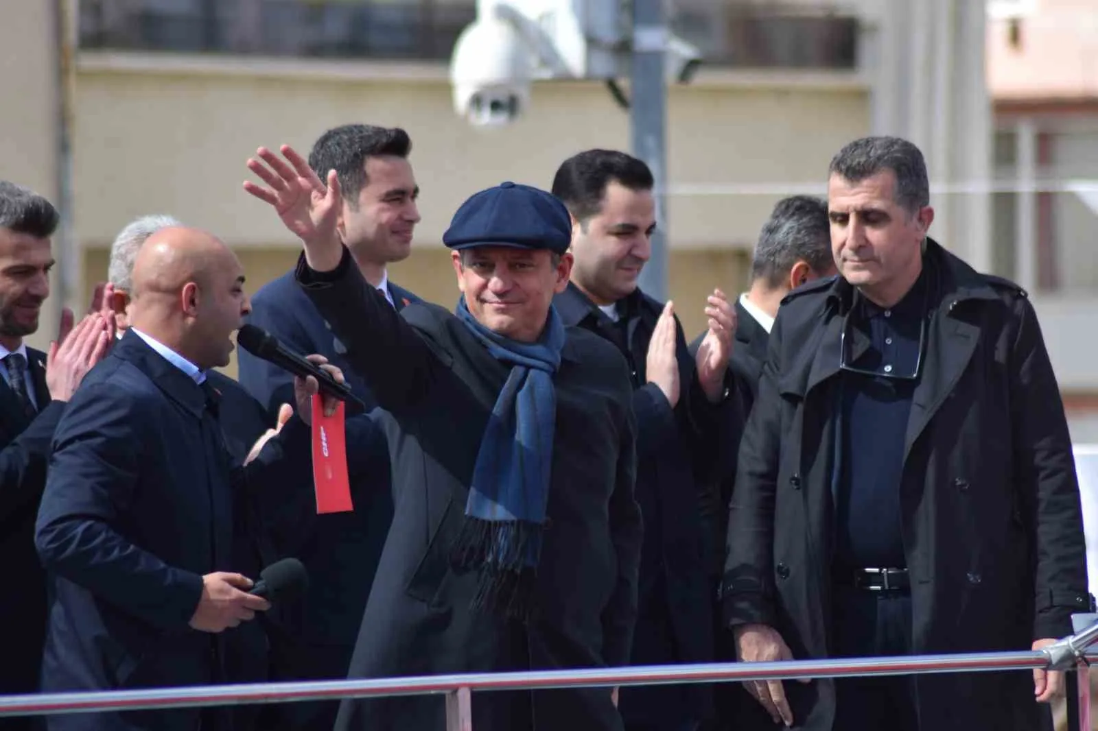 CHP Genel Başkanı Özel Karaman'da: "30 Yıllık Sorumluluğu Kendimizde Görüyoruz"