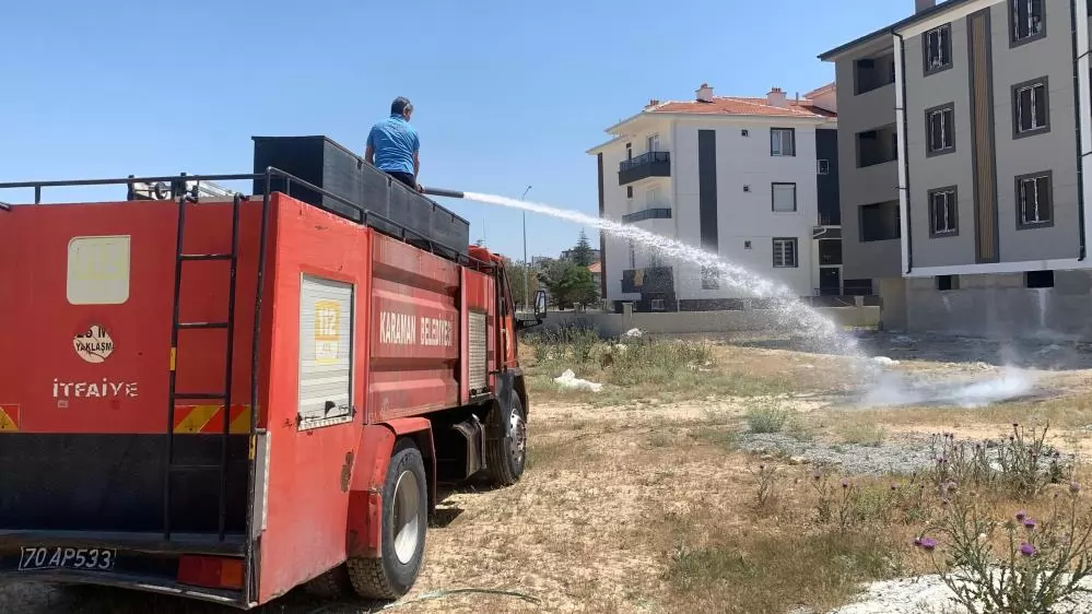 Karaman’da İnşaat Atıkları Alev Aldı: Yangın Zamanında Kontrol Altına Alındı