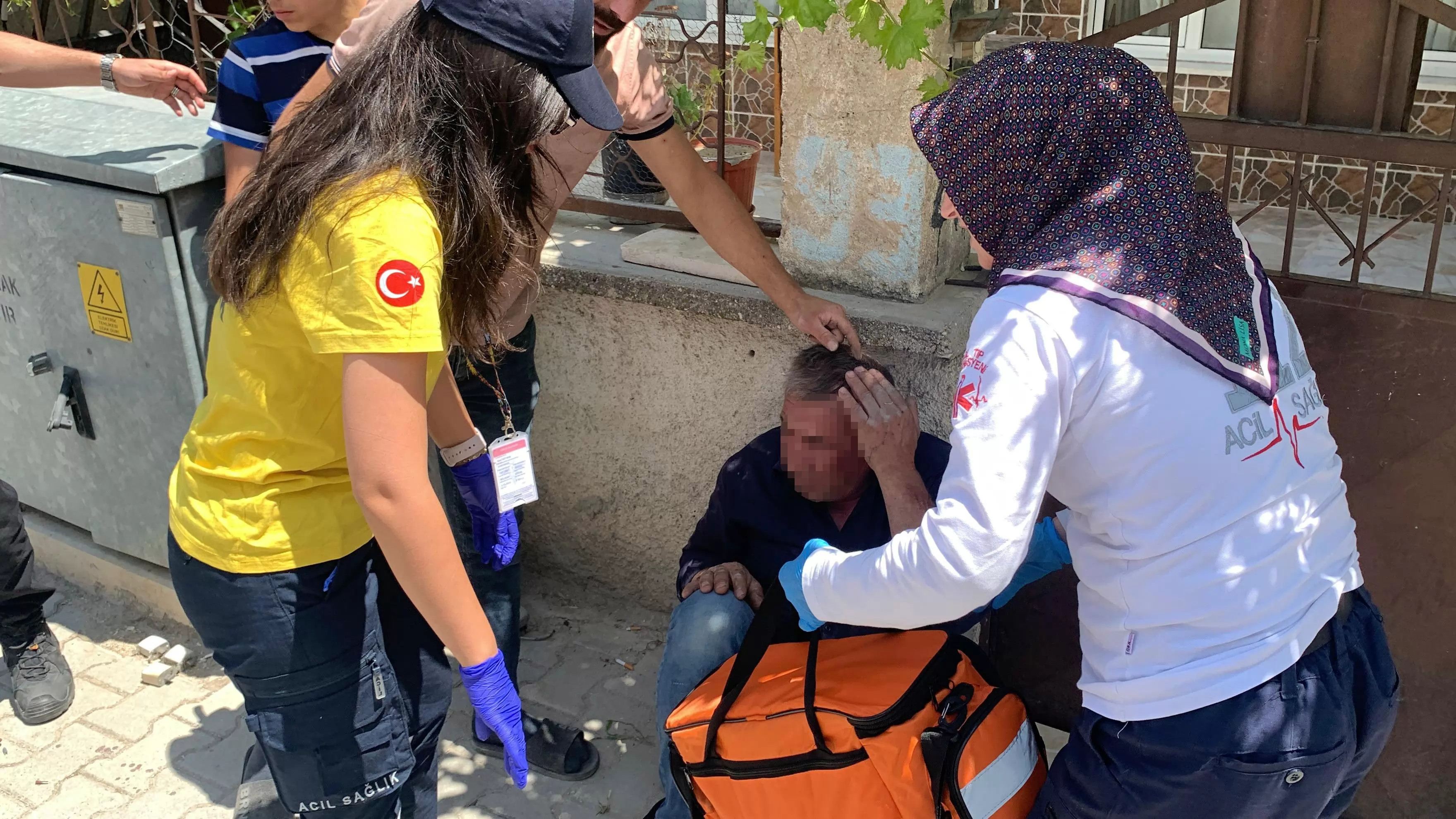 Karaman’da trafoda elektrik akımına kapılan işçi son anda kurtarıldı