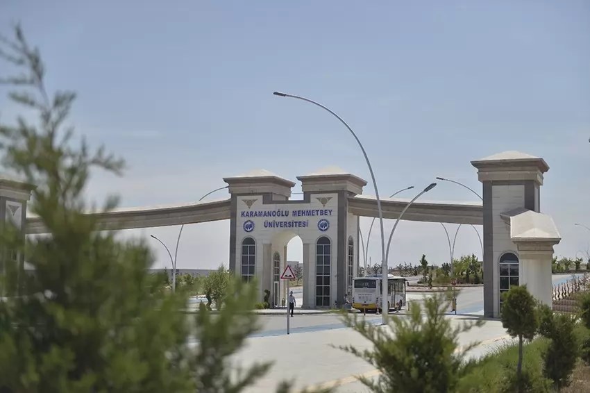 KMÜ öğrencilerinden ÜNİDES programında büyük başarı